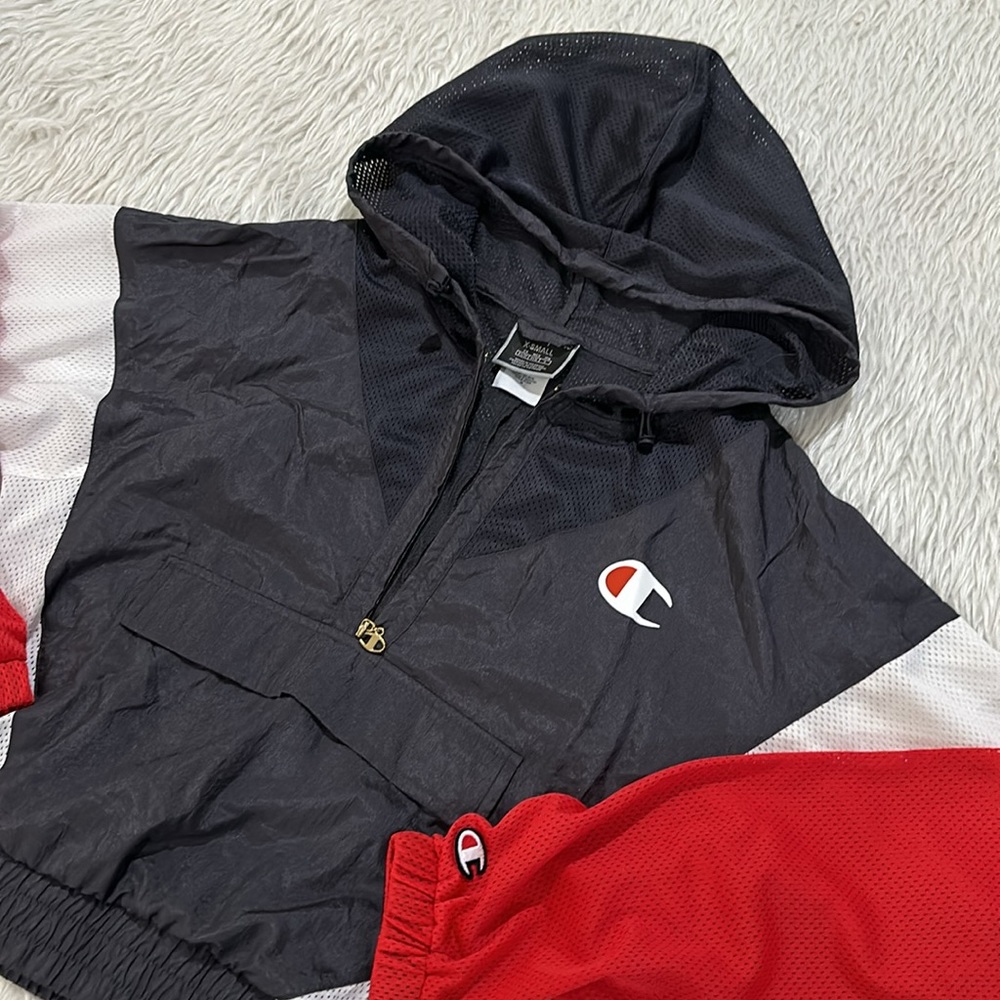 Champion blue red and white cropped Wind Breaker size xs - Picture 2 of 7